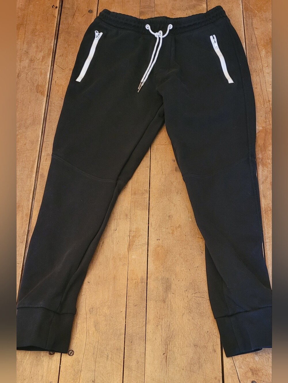 🥳2/$35🥳 American Eagle Outfitters Black Joggers with White Zip Details